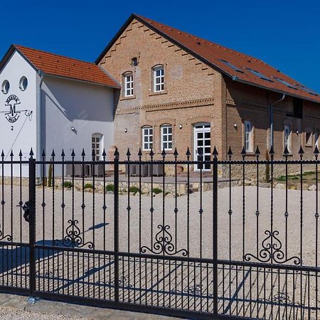 Magtar Villa Bóly Eksteriør bilde